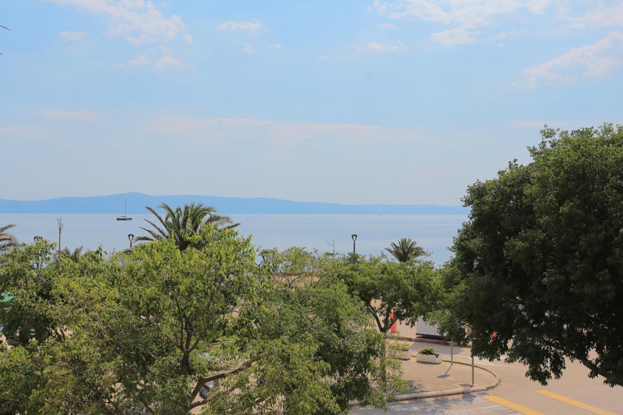 Apartments By The Sea Podgora, Makarska - 18918 Екстер'єр фото